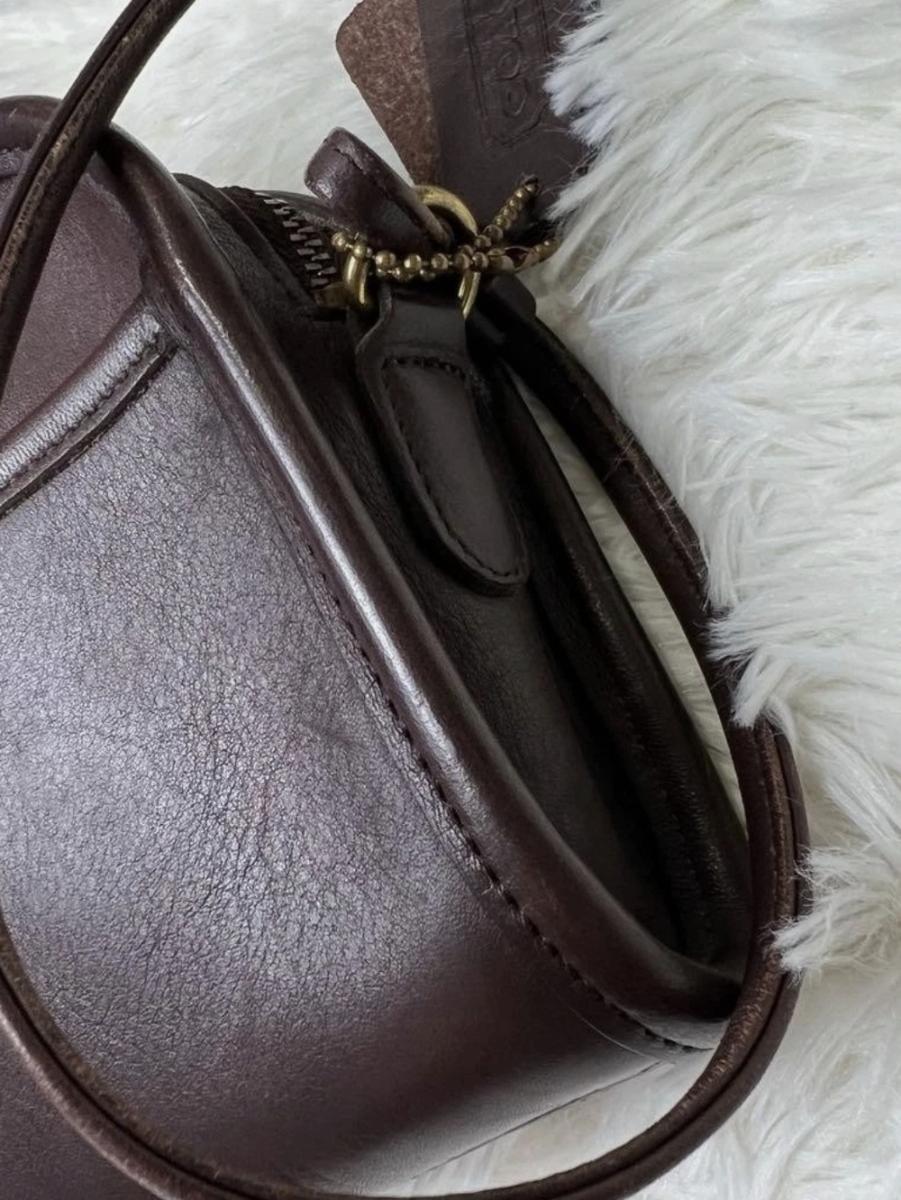 Vintage Coach Abbie Leather Crossbody Bag - Picture 13 of 13